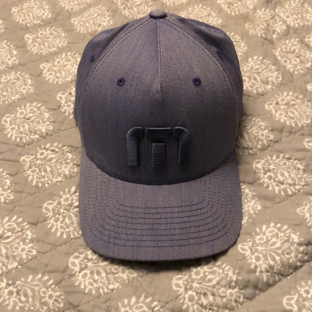 Travis Mathew hat
